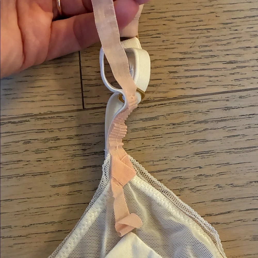 Princesses Tam Tam White Sheer Bralette - Picture 4 of 9